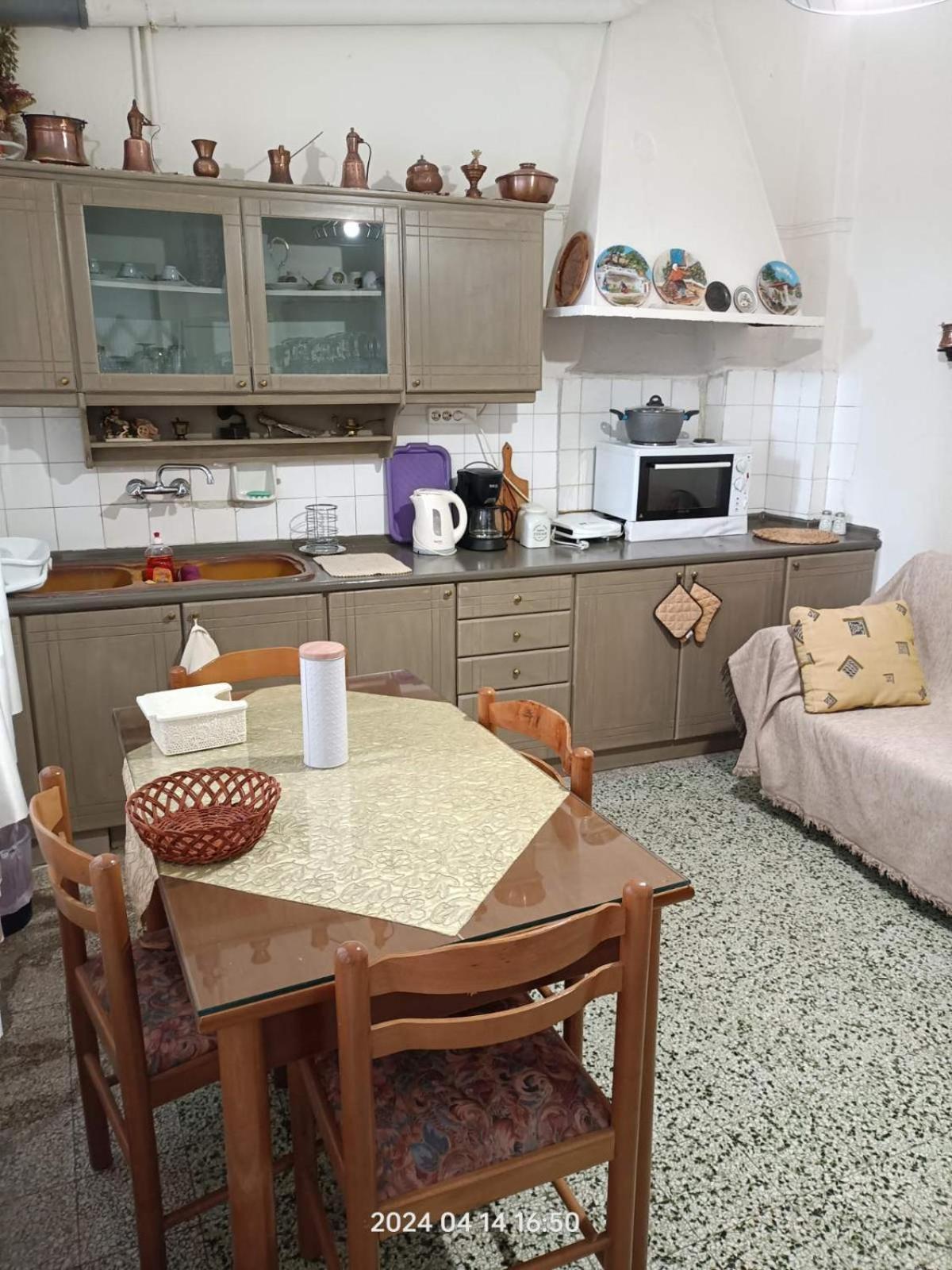 דירות קאלאבאקה Giorgos House מראה חיצוני תמונה